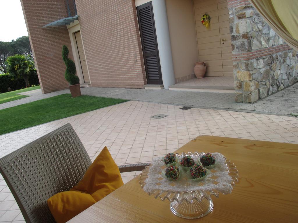 Bed And Breakfast Zia Calci Exterior foto